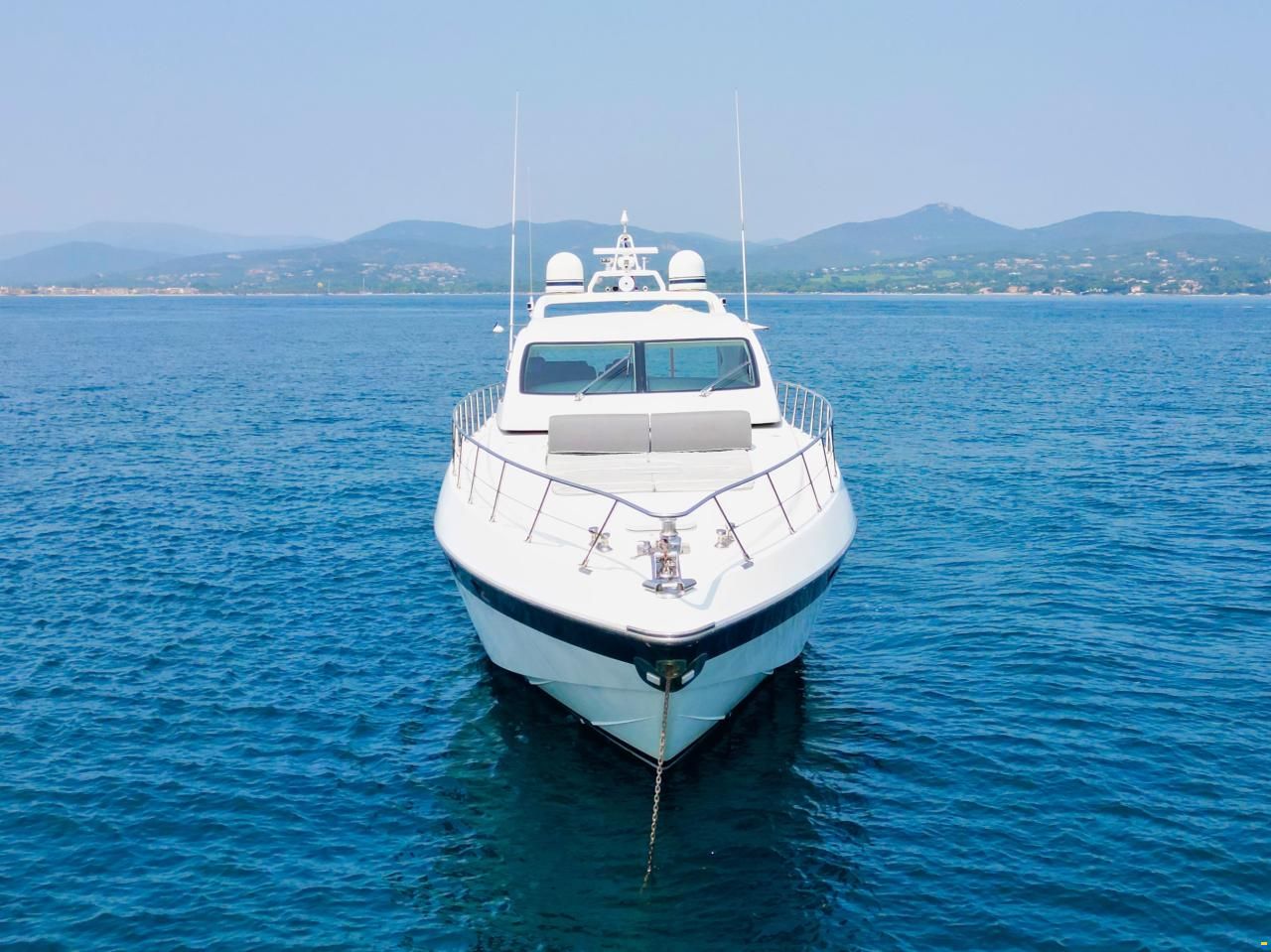 Mangusta 72