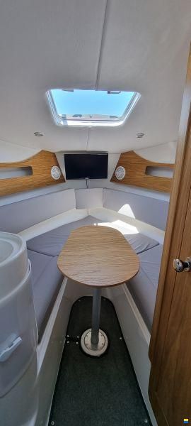 Coral 750 Sport Cruiser