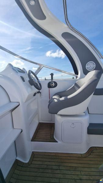 Coral 750 Sport Cruiser