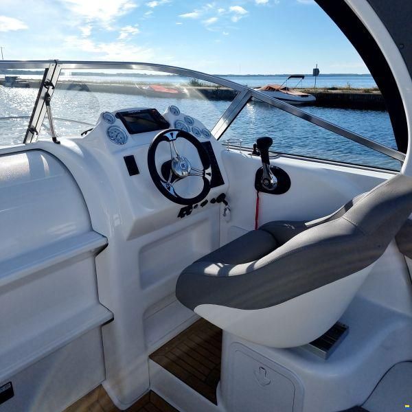 Coral 750 Sport Cruiser