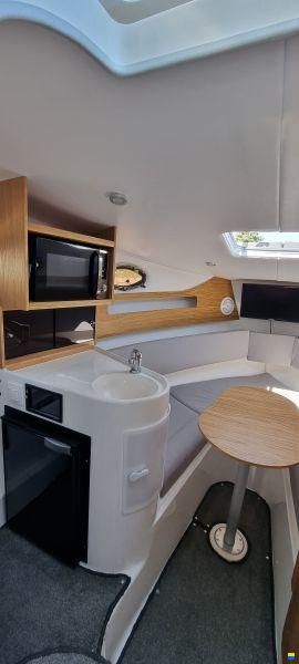 Coral 750 Sport Cruiser