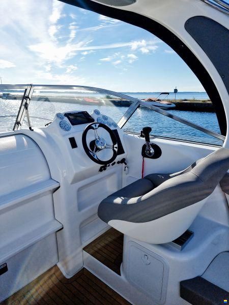 Coral 750 Sport Cruiser