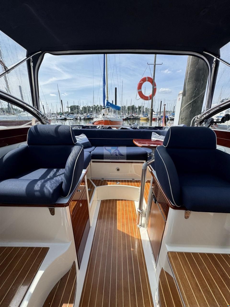 Aquador 23 DC