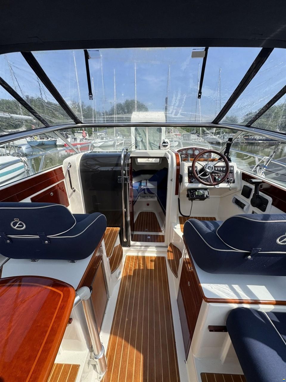 Aquador 23 DC