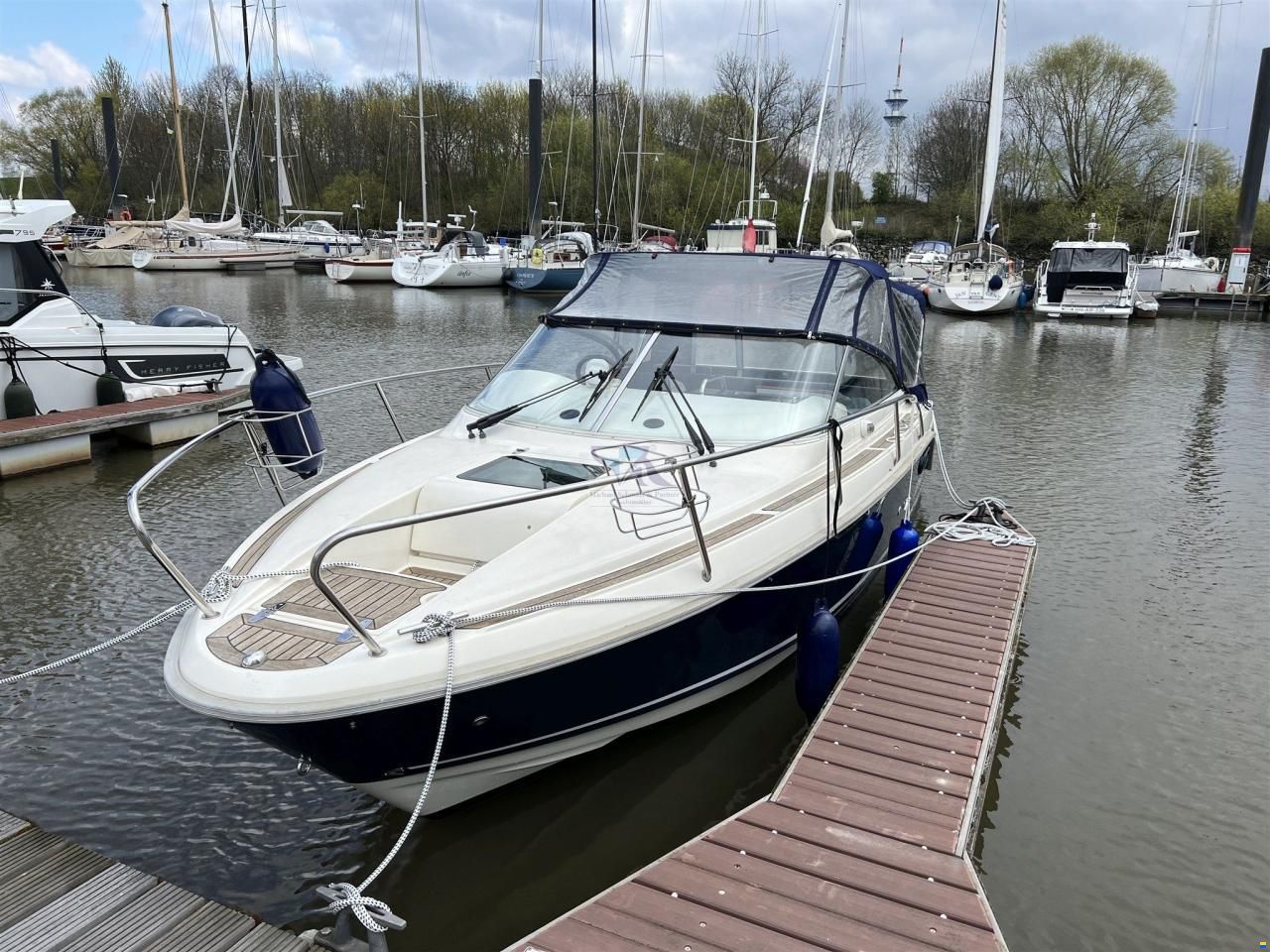 Aquador 23 DC