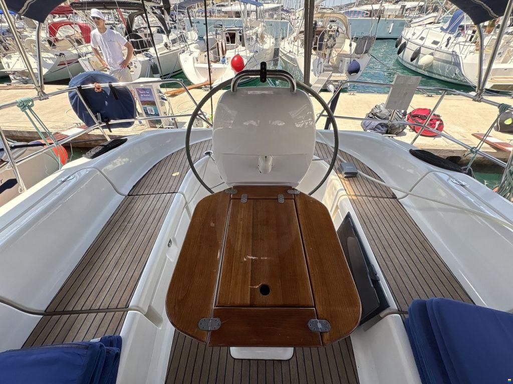 Bavaria Cruiser 39
