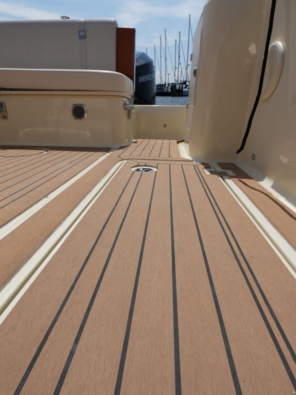 Invictus 270 CX