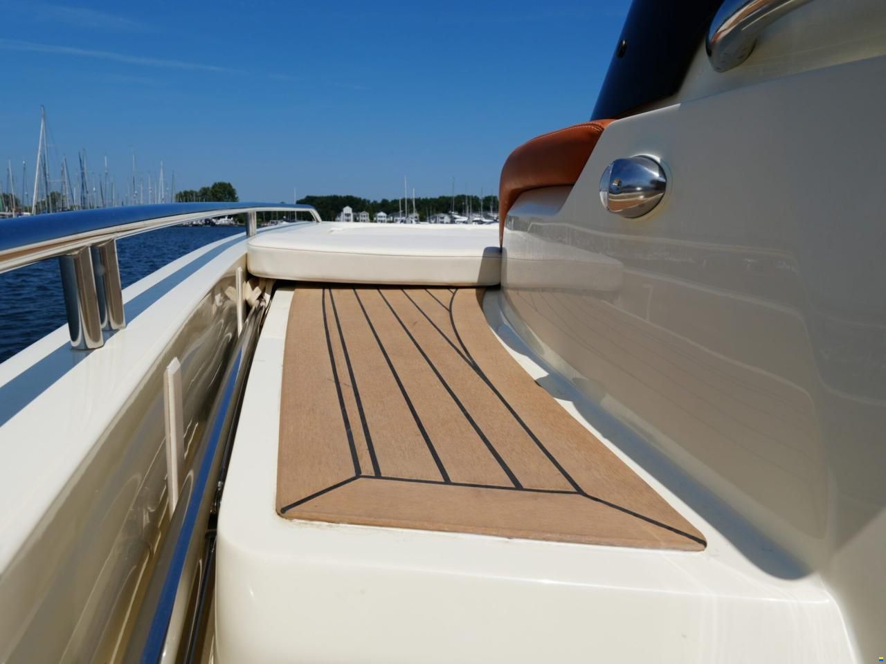 Invictus 270 CX