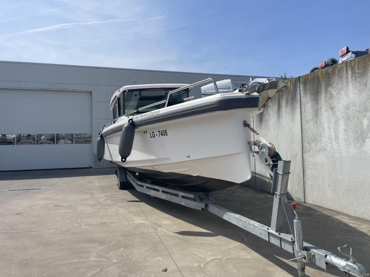 Axopar 37 Cross Cabin