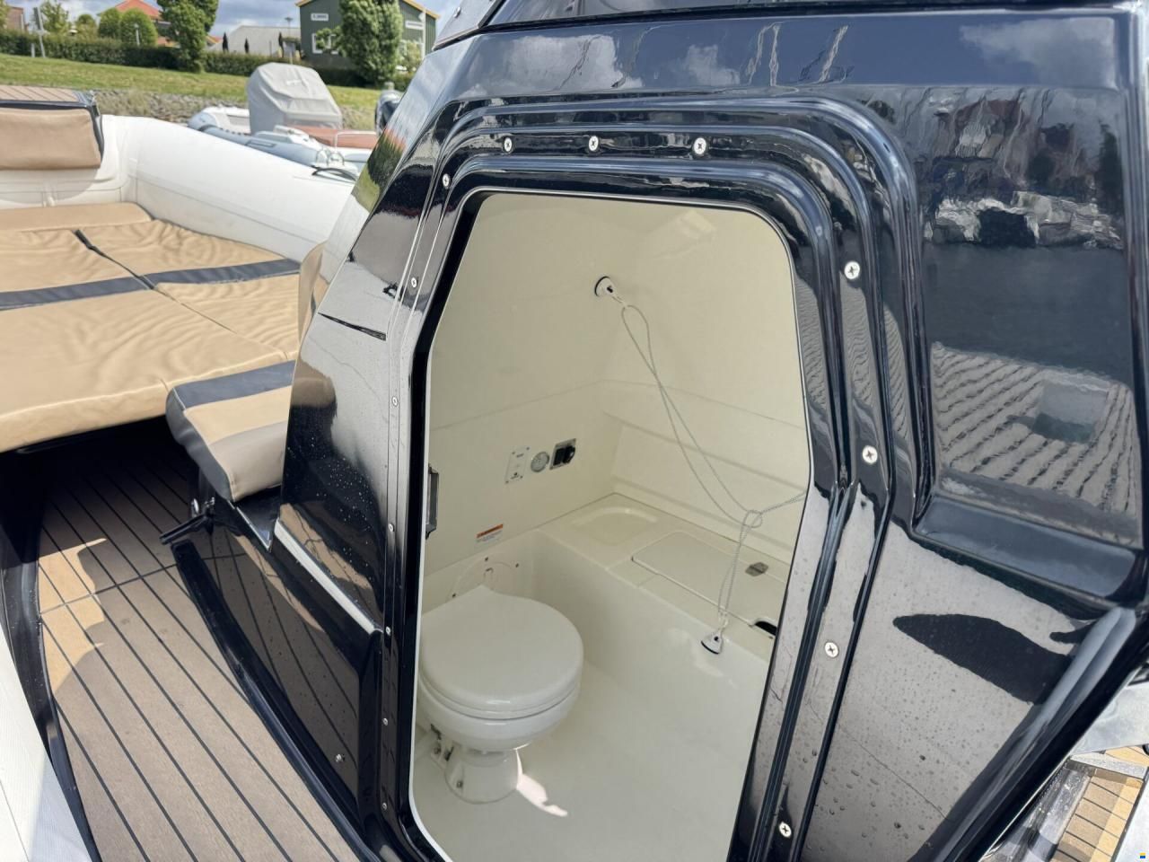 Brig Inflatable Boats Eagle 8