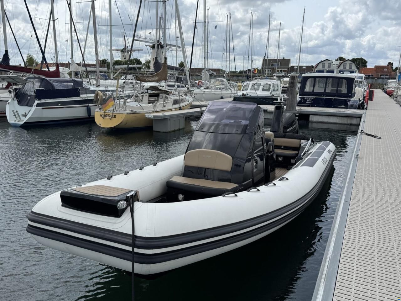 Brig Inflatable Boats Eagle 8