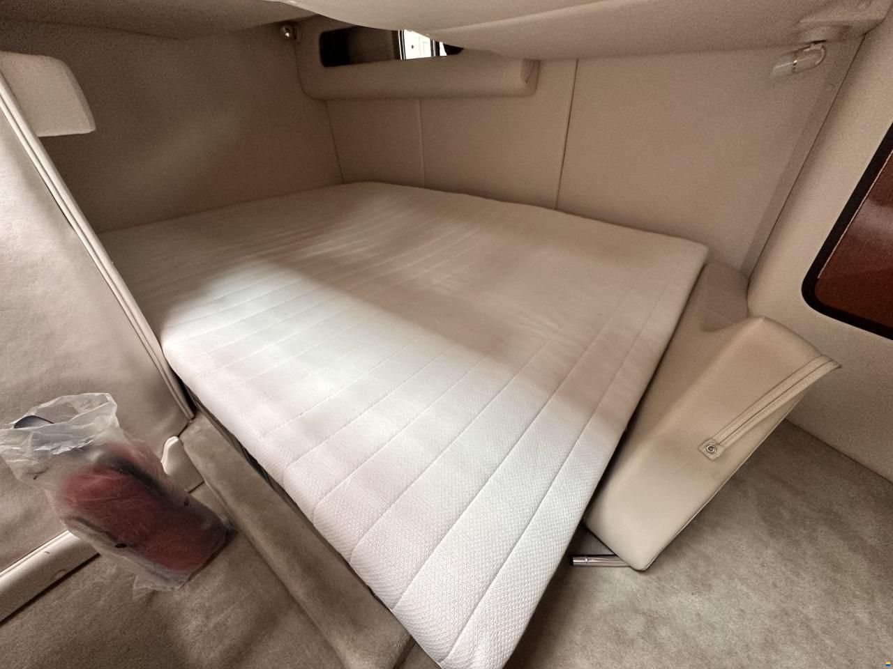 Crownline 290 CR