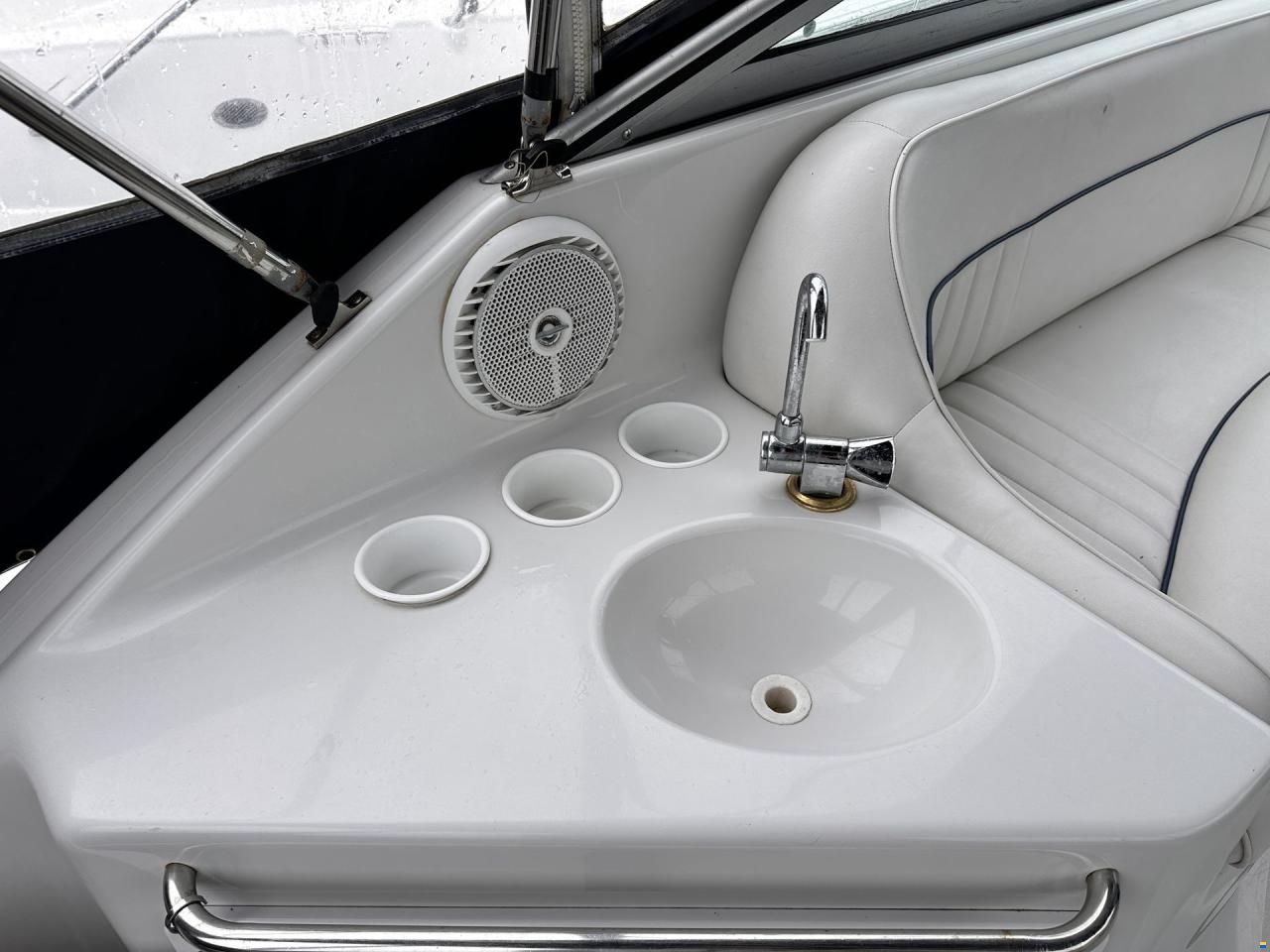 Crownline 290 CR
