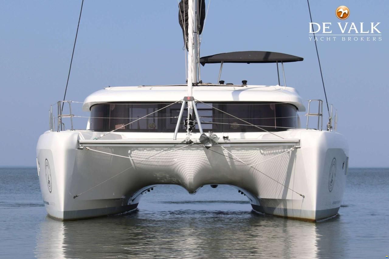 Lagoon 42