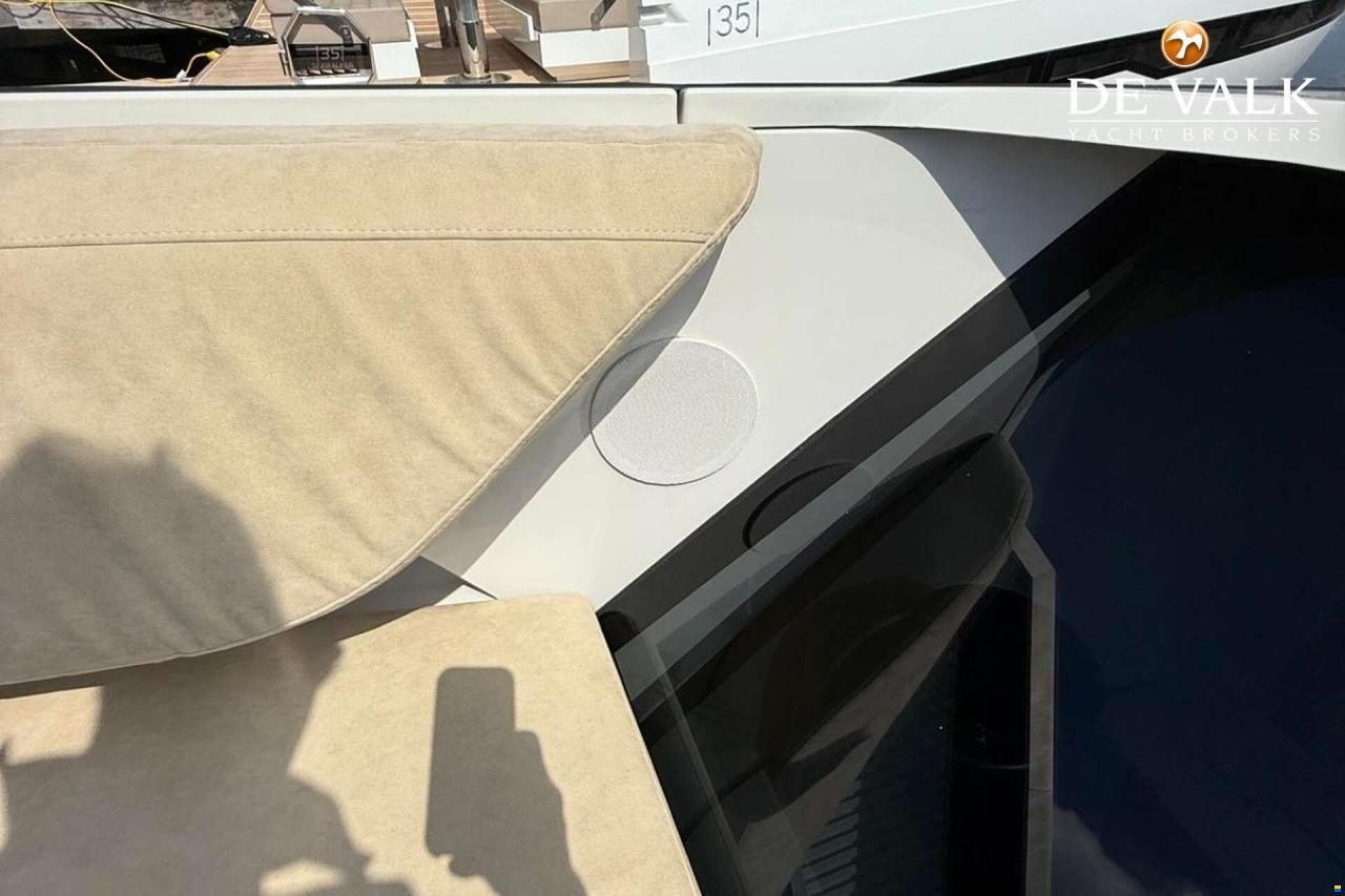 Lumen E10
