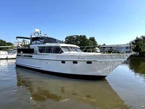 Wim van der Valk Superfalcon 45