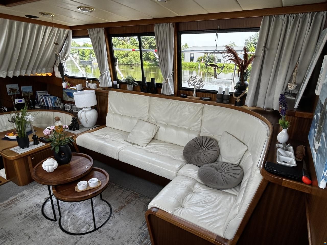Wim van der Valk Superfalcon 45