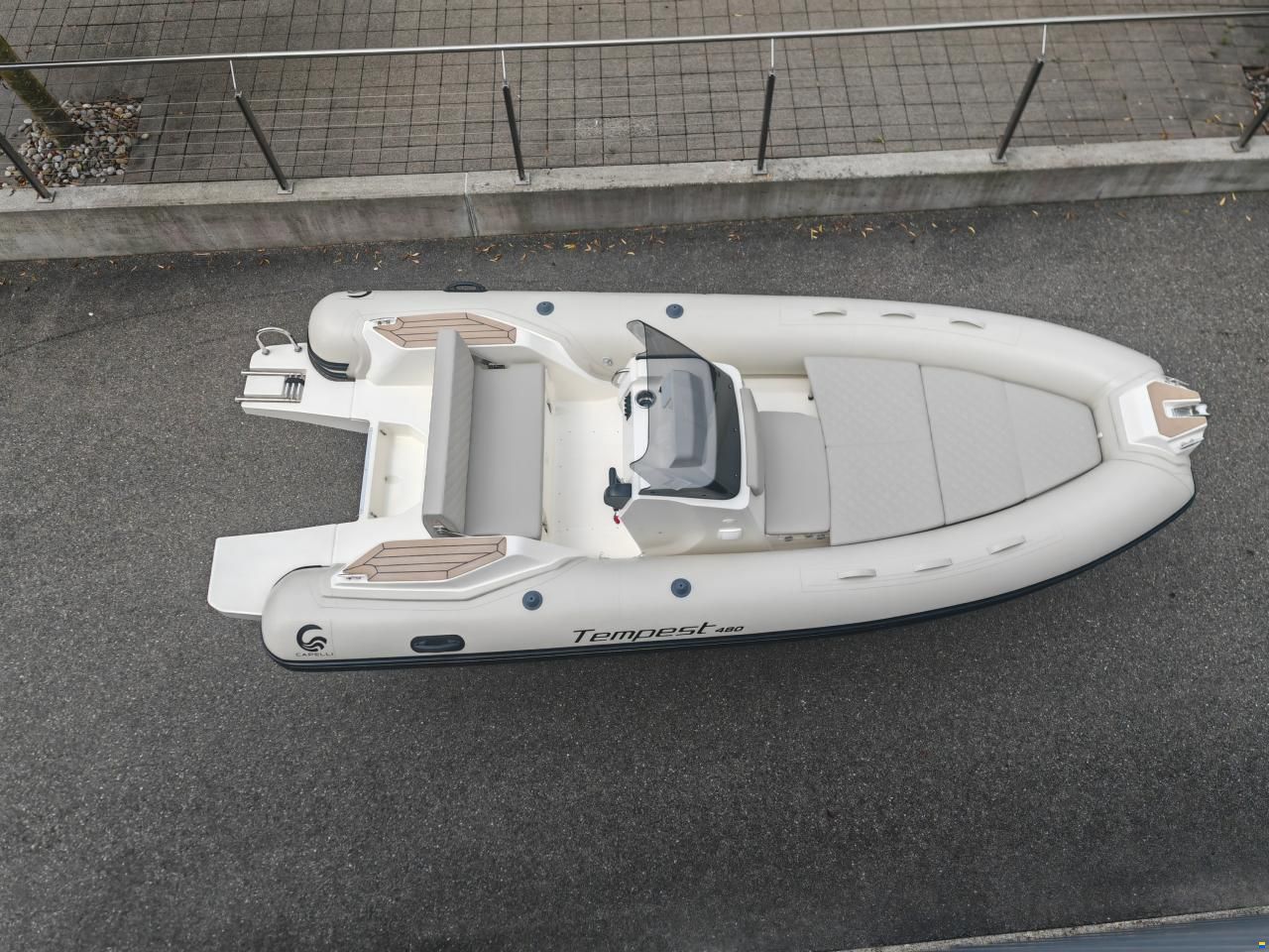 Capelli Tempest 480 TOP