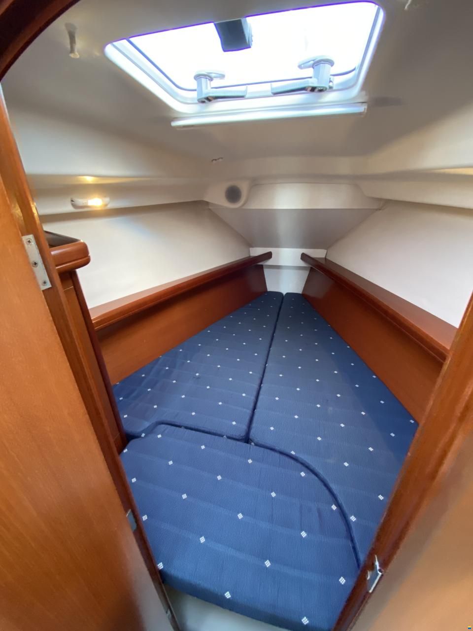 Beneteau Oceanis Clipper 323