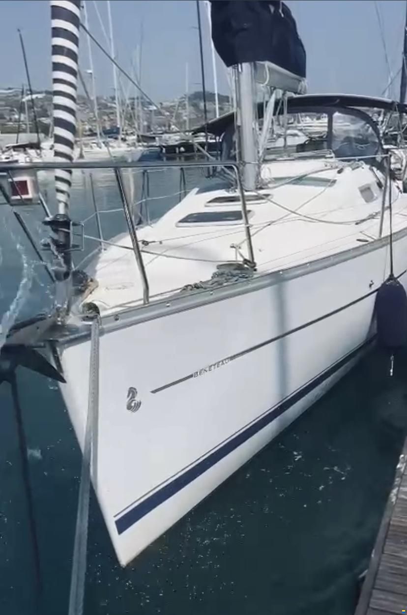 Beneteau Oceanis Clipper 323