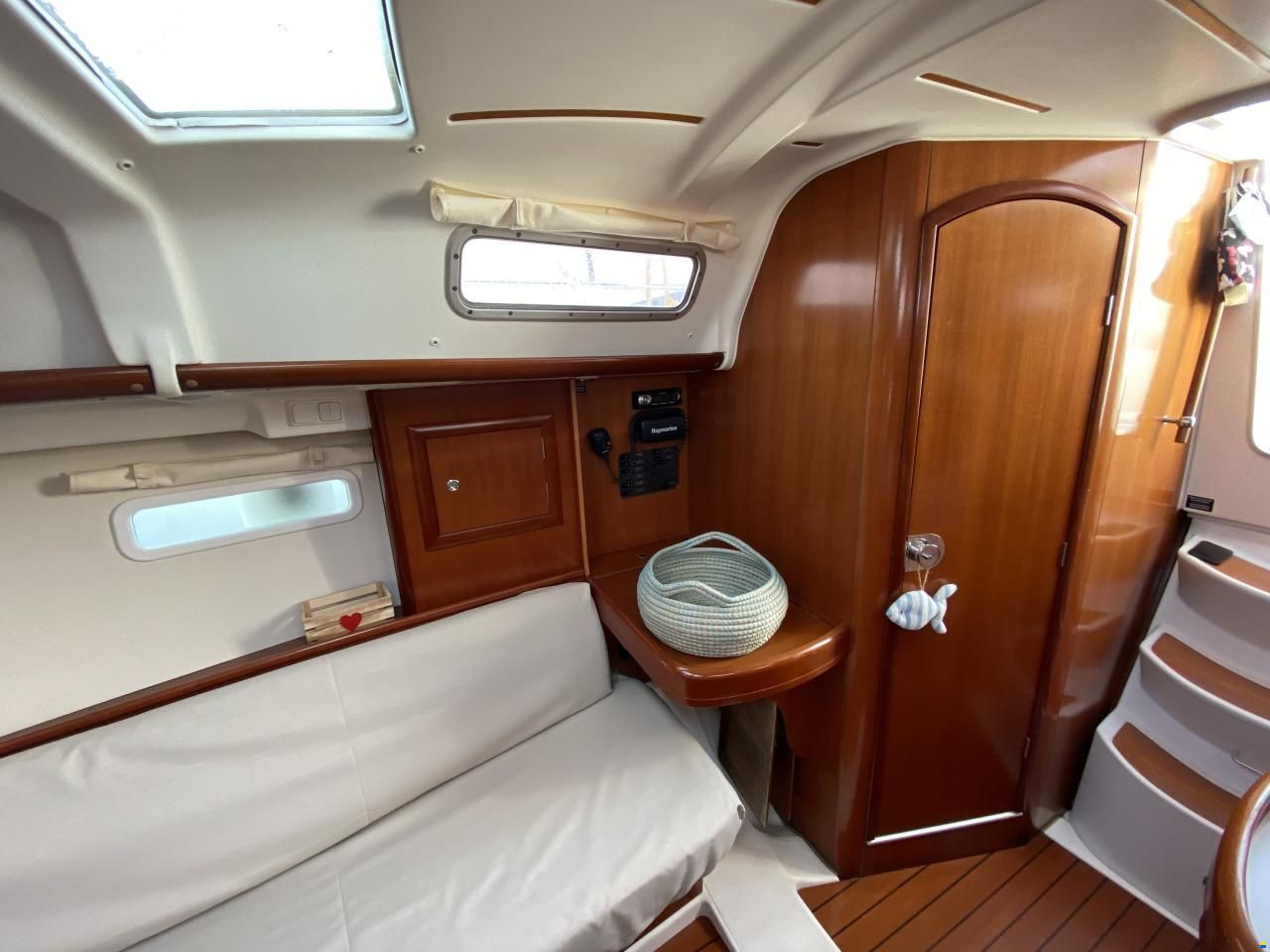 Beneteau Oceanis Clipper 323