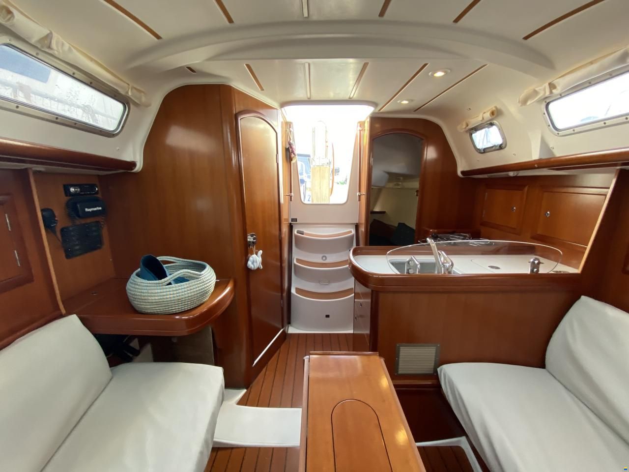 Beneteau Oceanis Clipper 323