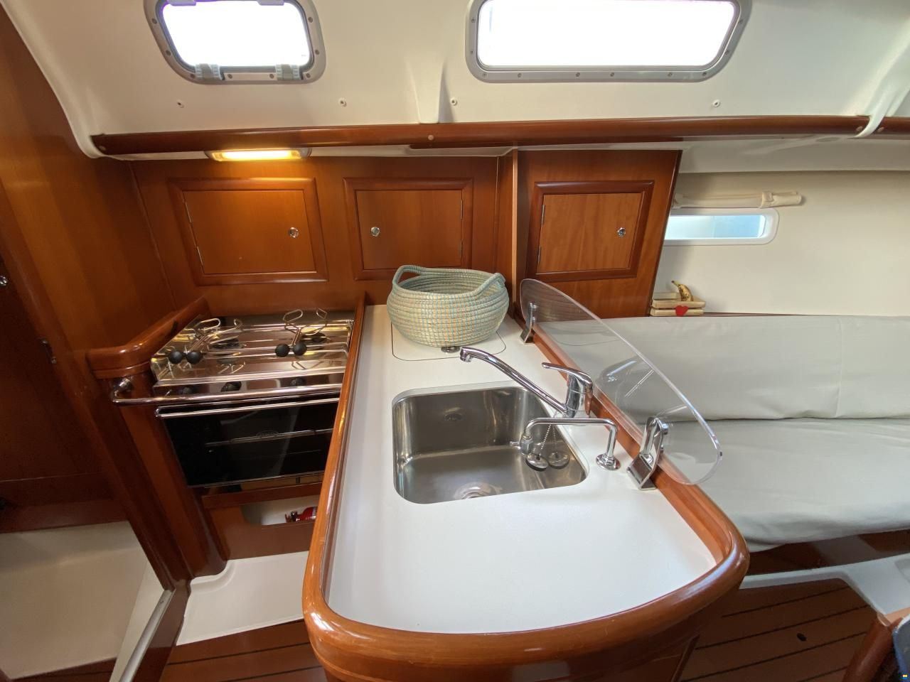 Beneteau Oceanis Clipper 323
