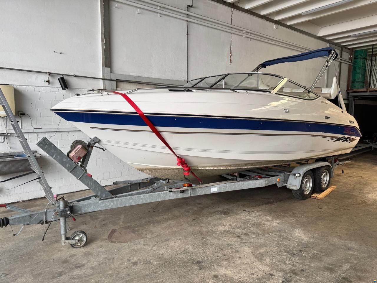 Sunbird 220 Cuddy
