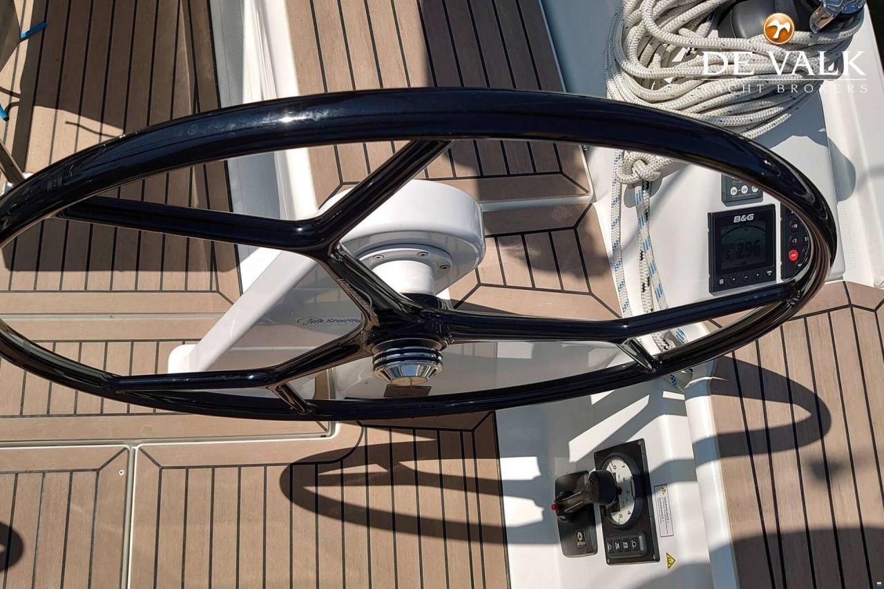 Hanse 348