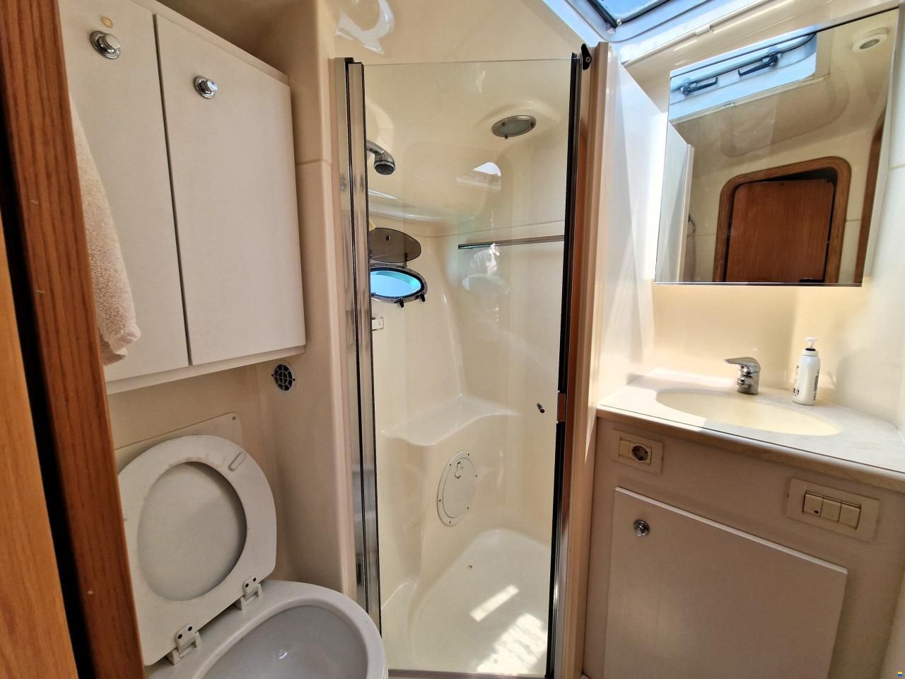 Tiara 4200 Open