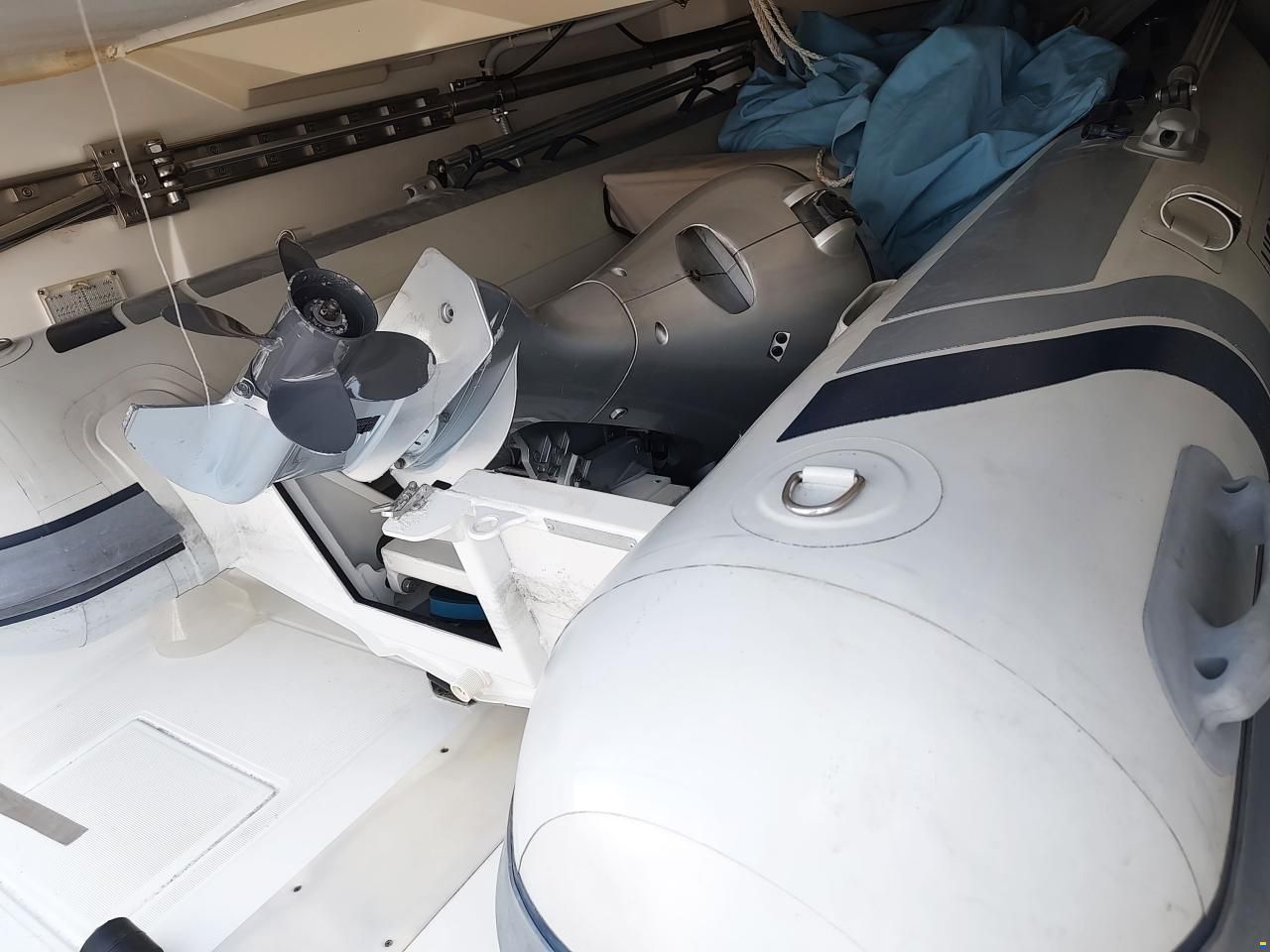 Beneteau Oceanis Yacht 62