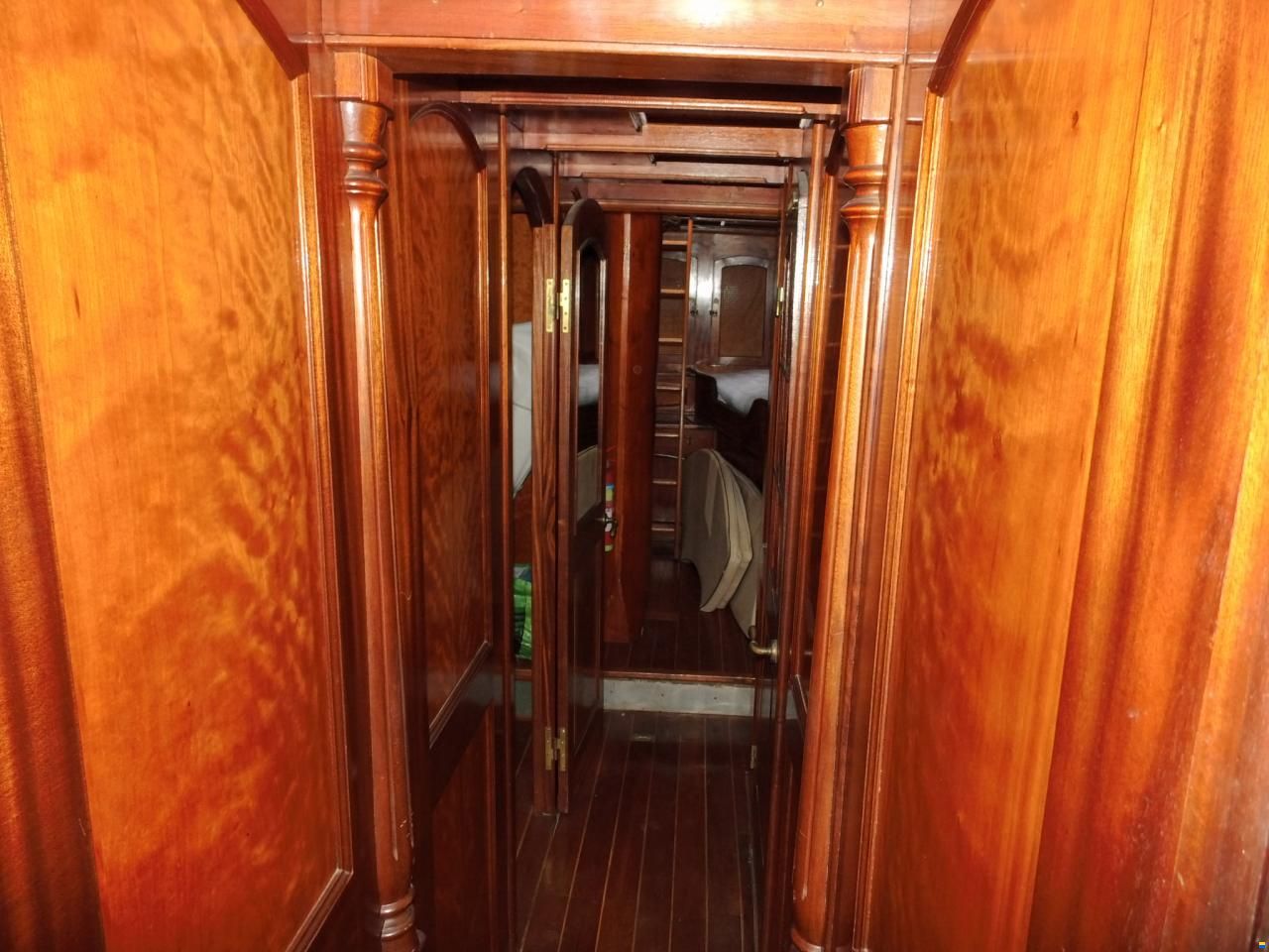Alu Marine Schooner 64