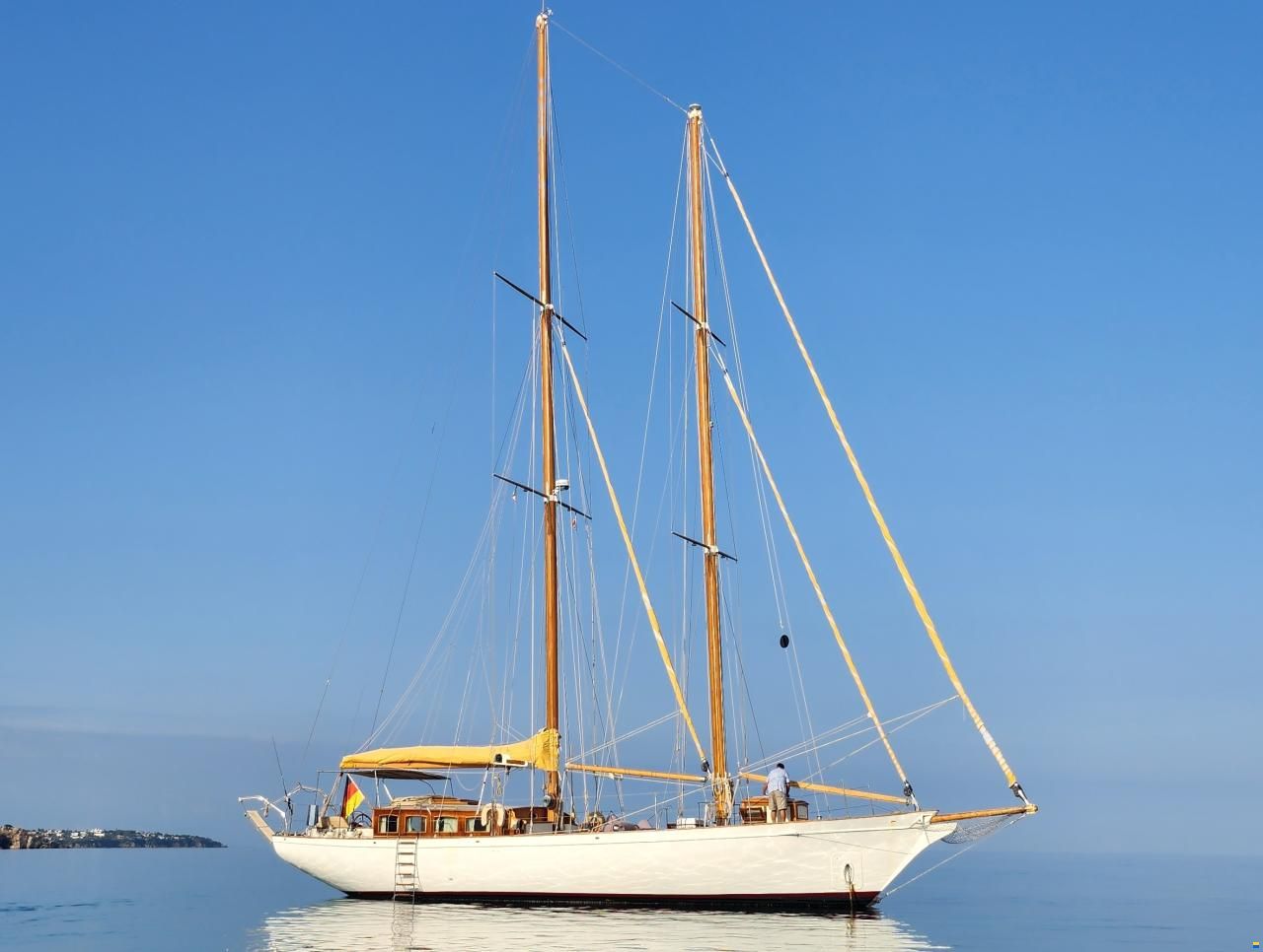 Alu Marine Schooner 64