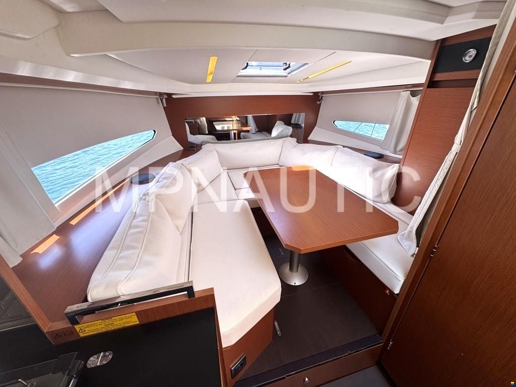 Jeanneau Leader 30