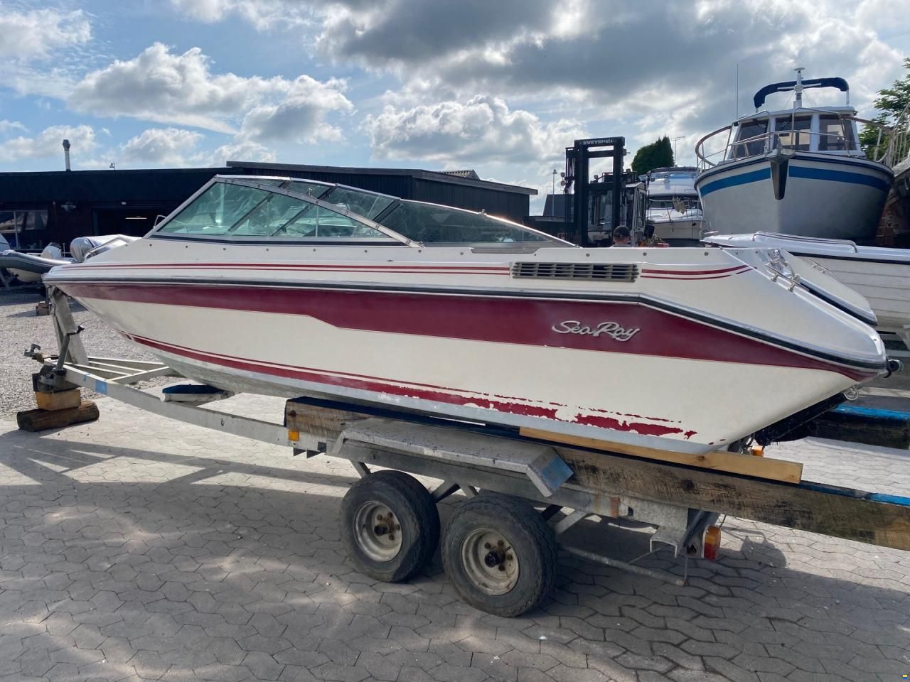 Sea Ray 180