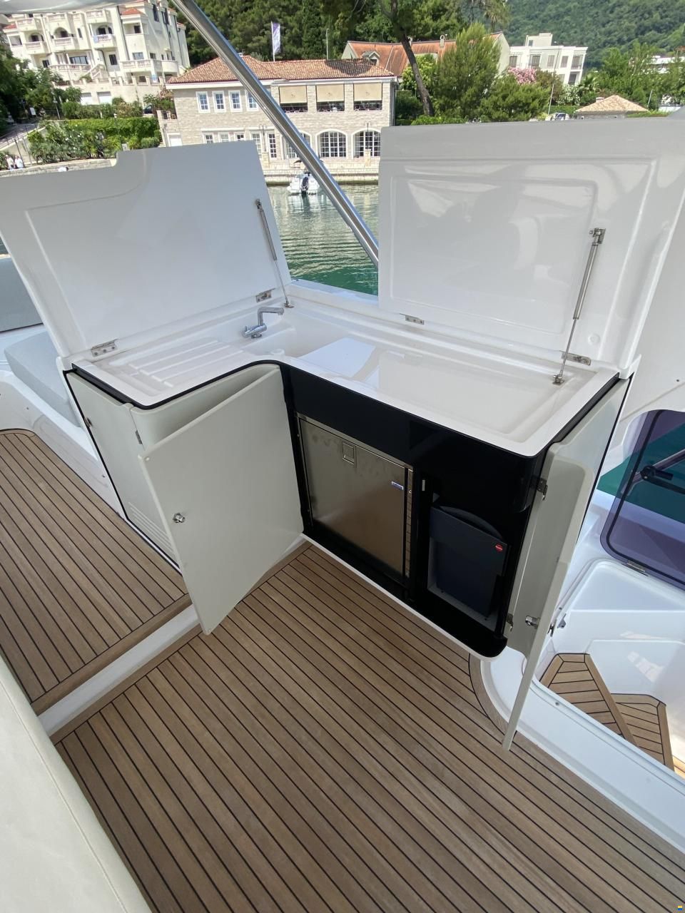 Azimut 60 Fly