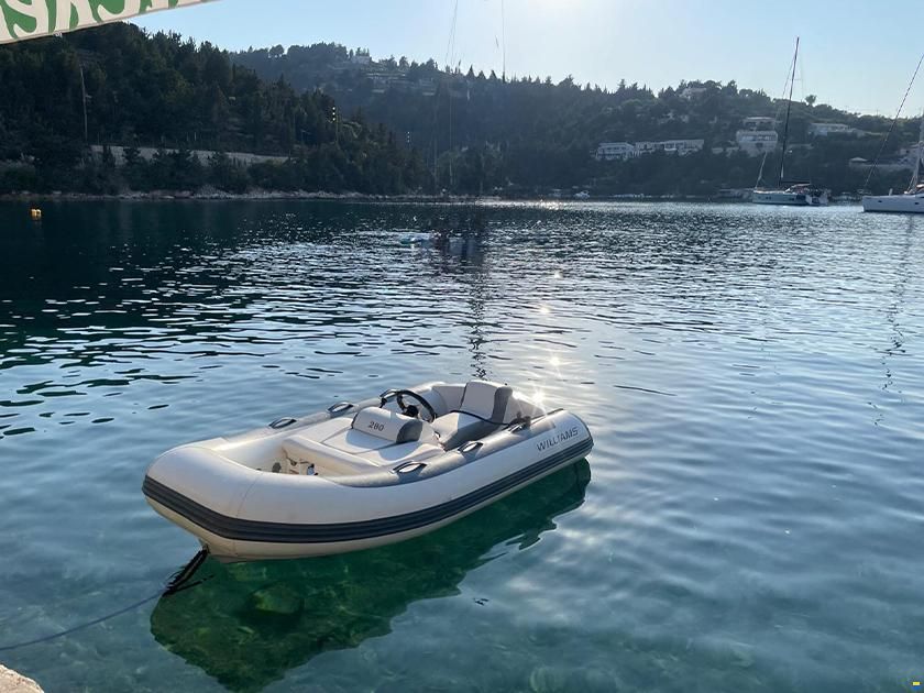 Hanse 588