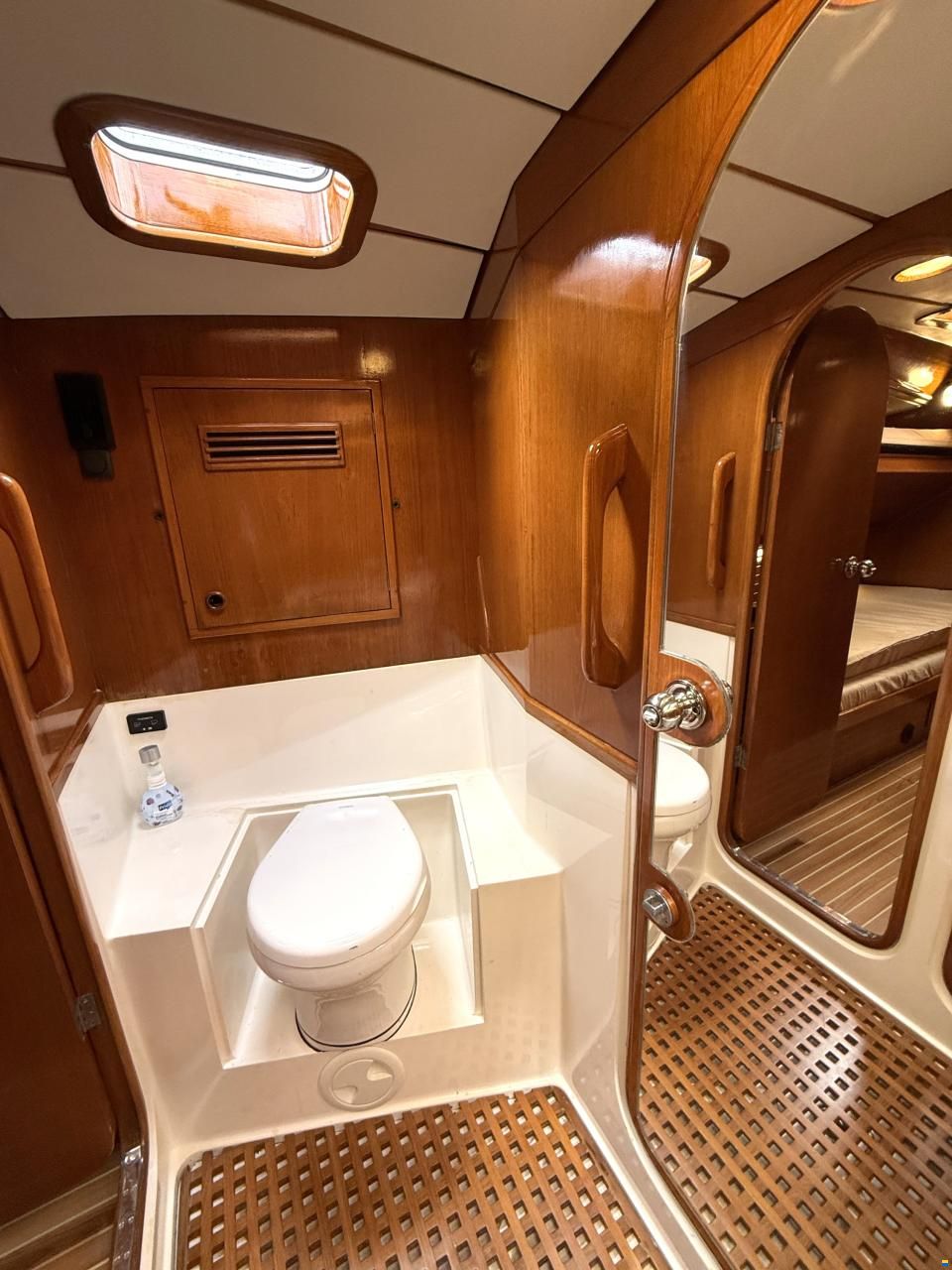 Nautors Swan 53