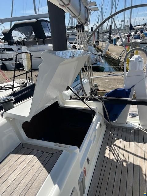 Dehler 35