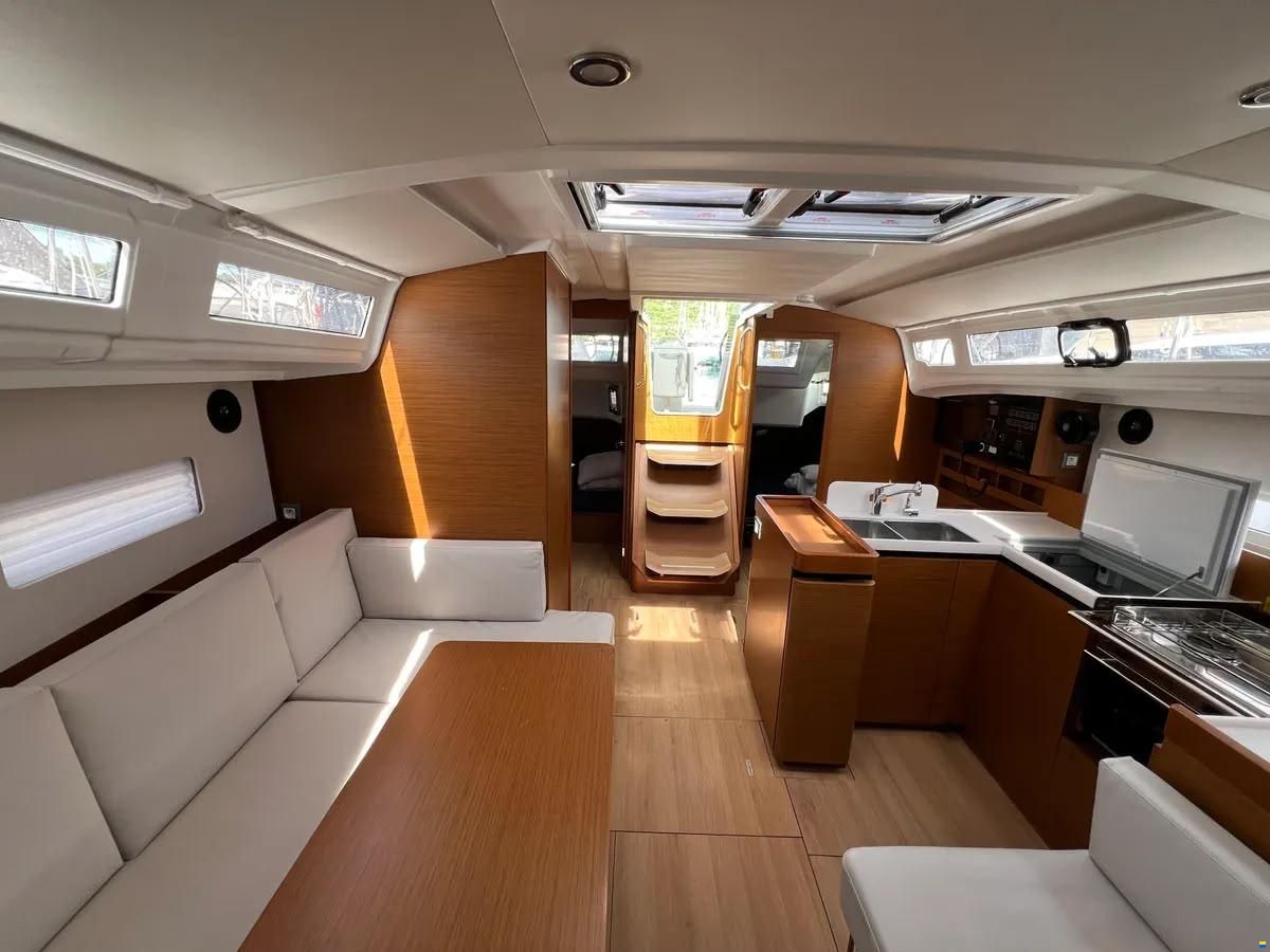 Jeanneau Sun Odyssey 410