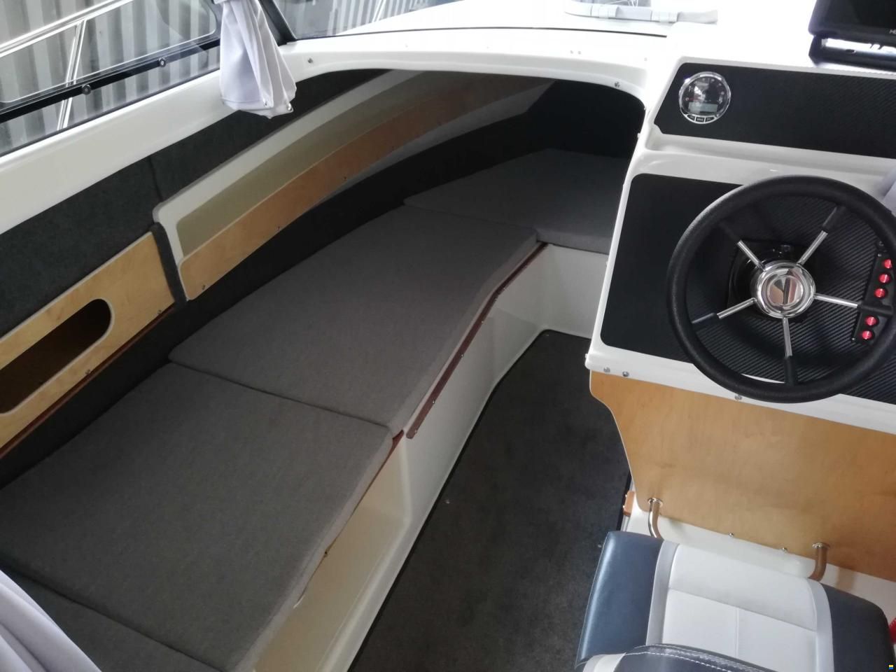Texas 690 Pilothouse