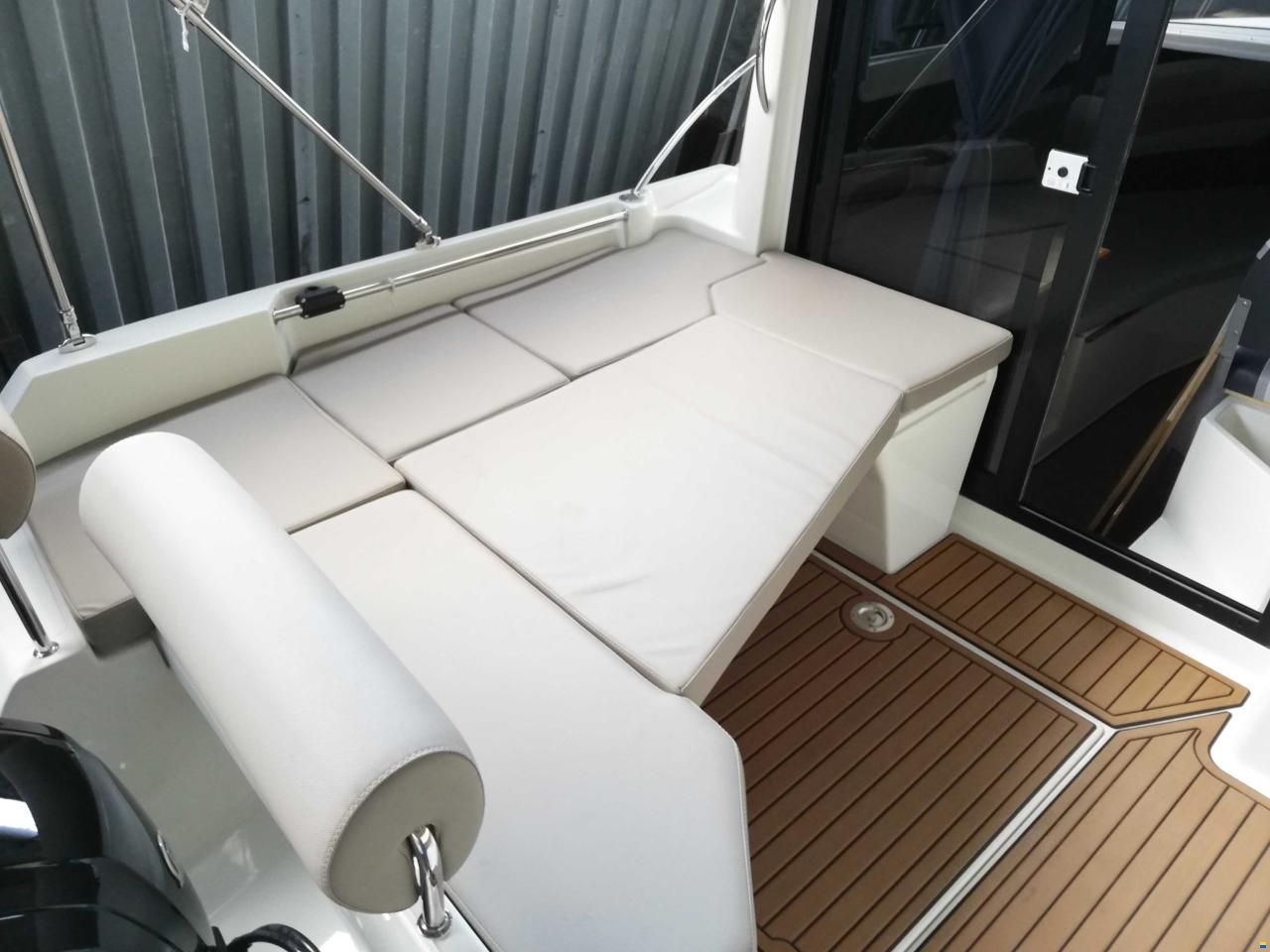 Texas 690 Pilothouse
