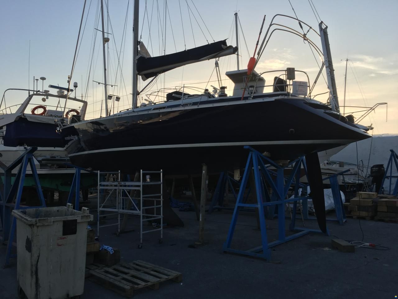Grand Soleil 43