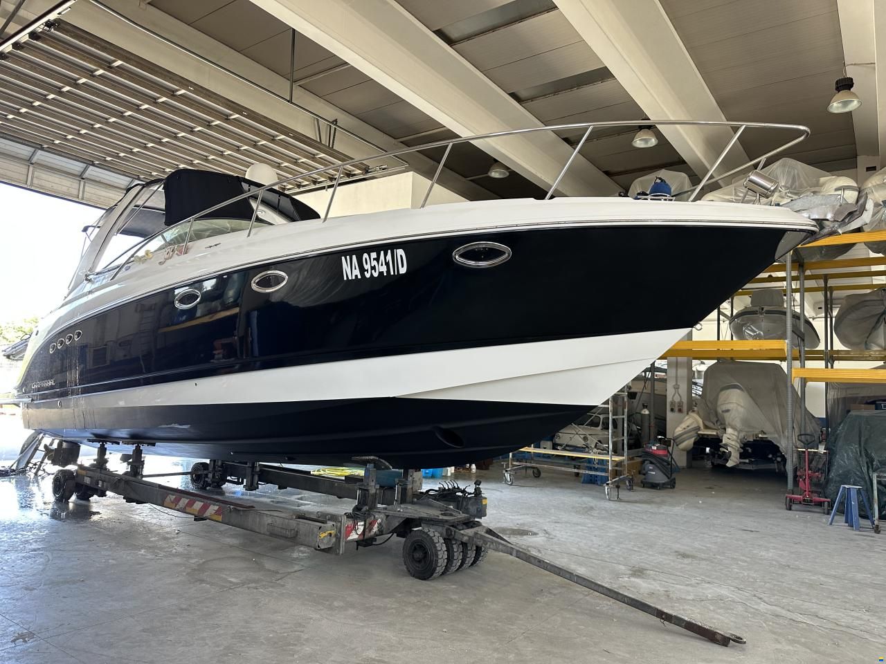 Chaparral 350 Signature