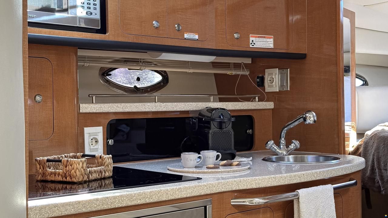Chaparral 350 Signature