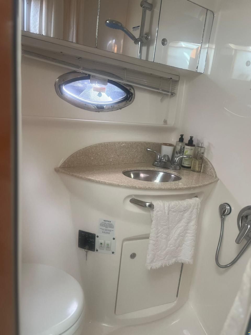 Chaparral 350 Signature