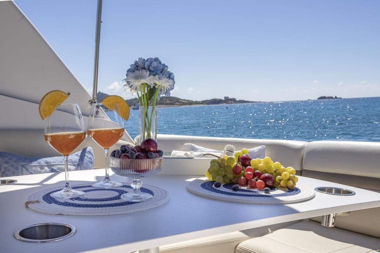 Chaparral 350 Signature