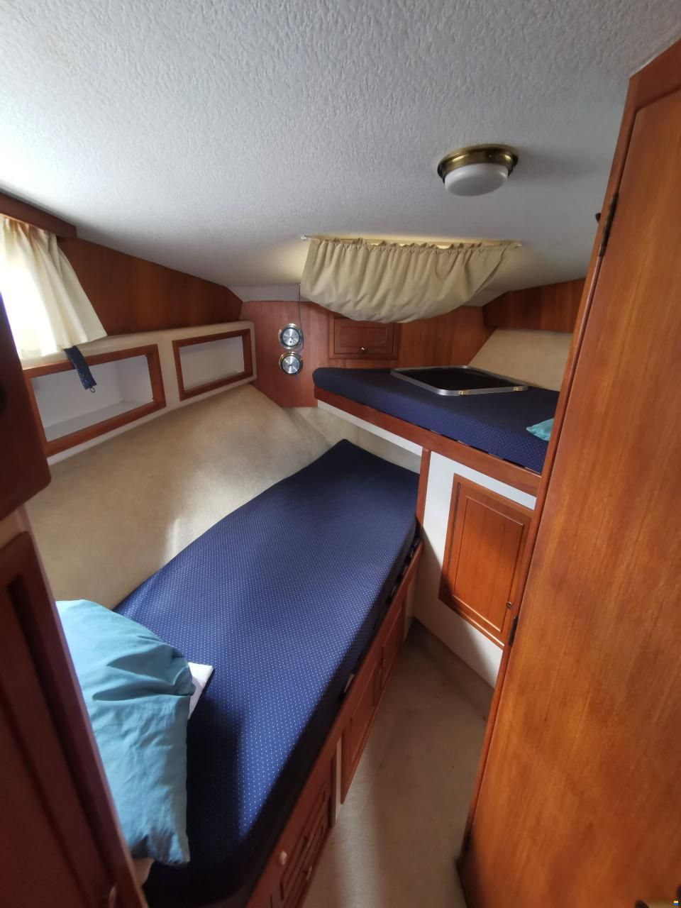 Atlantic 37