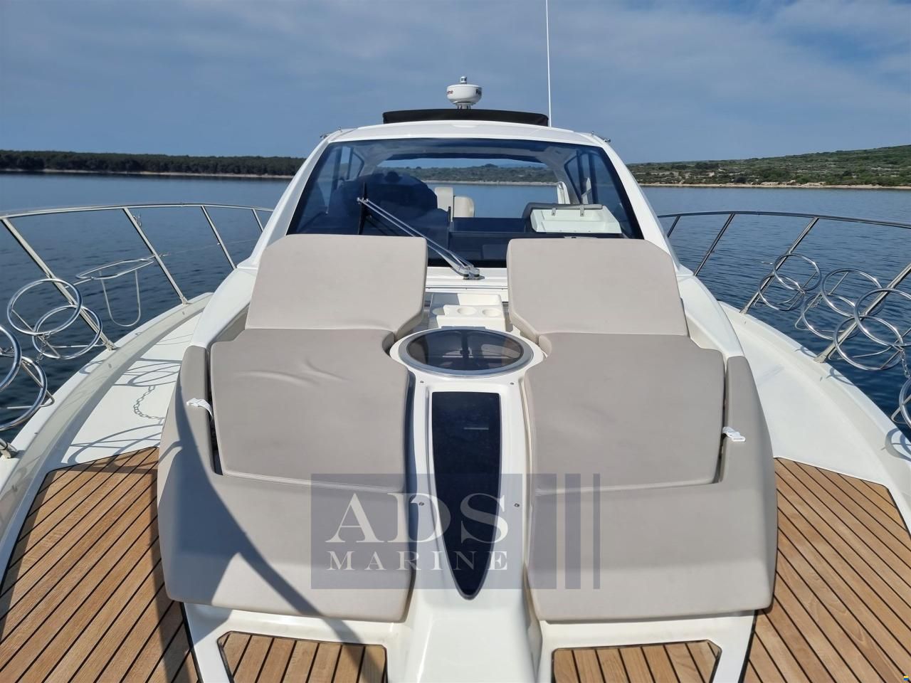 Cranchi M 44 HT