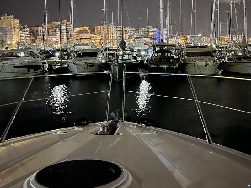Sunseeker Portofino 53